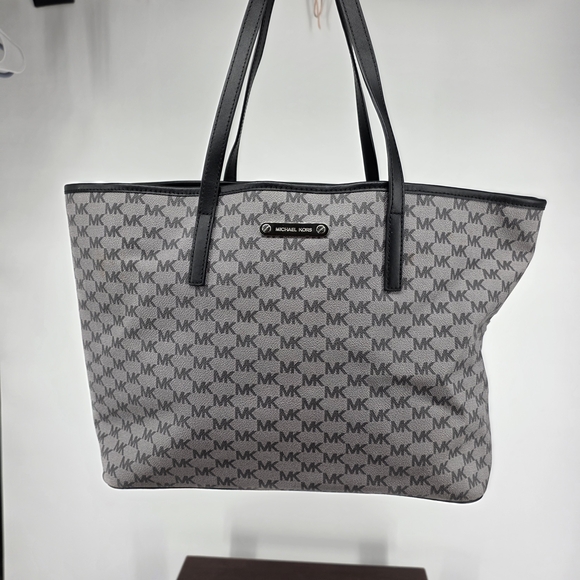 MICHAEL Michael Kors Emry Signature Canvas BLACK Grey Large Top Zip Tote Bag - Picture 1 of 11